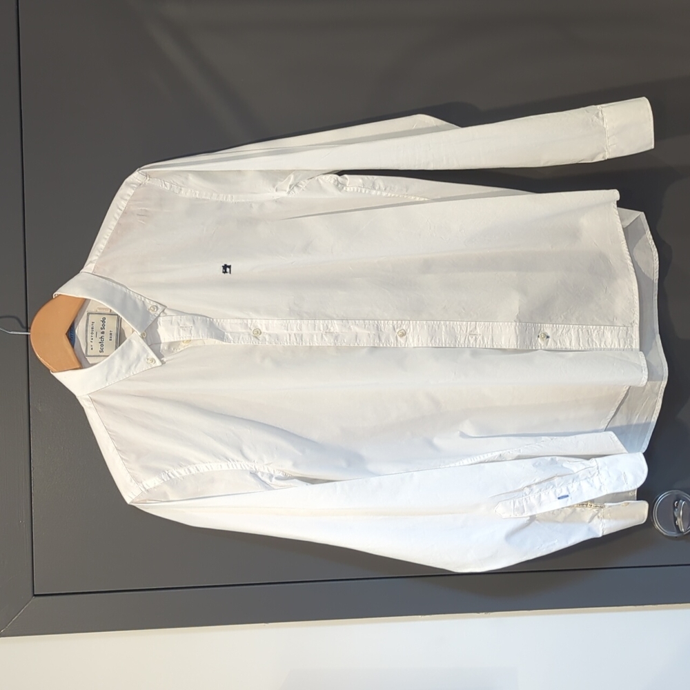 Men's Scotch & Soda Off Piste White button down size medium